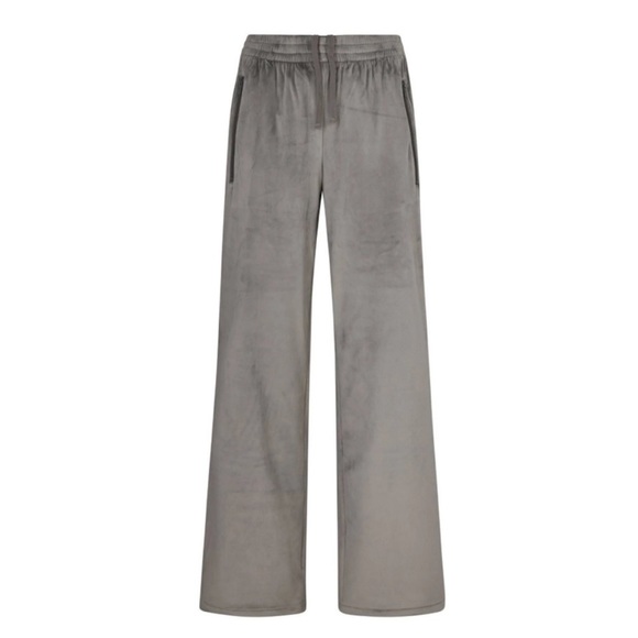 SKIMS Pants - Skims velour track pant gun metal